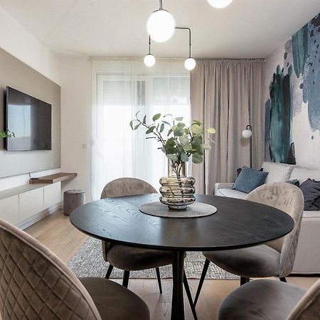 City Lux Apartment 2 - With Garage And Balcony Zadar Eksteriør bilde